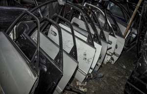 93 MODEL TOYOTA CARİNA ÇIKMA KAPILAR